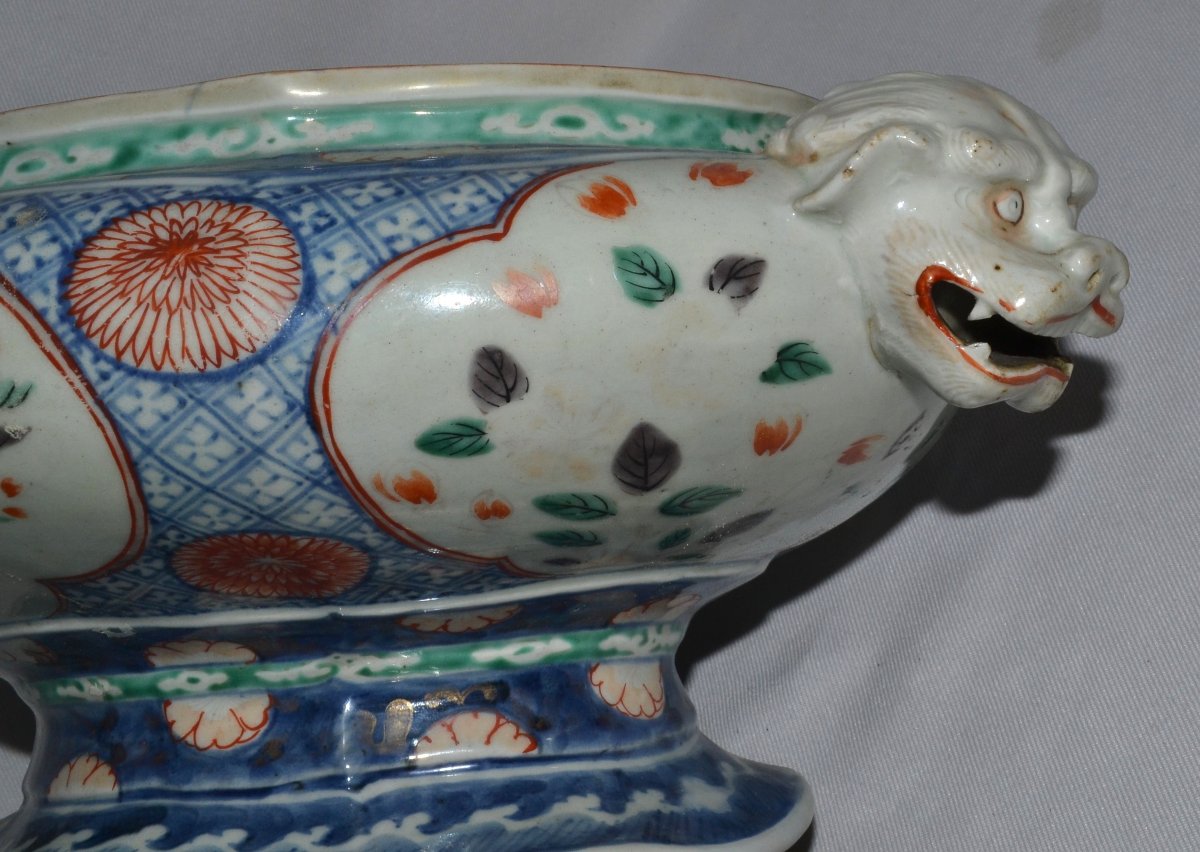 Soupière En Porcelaine d'Arita De Style Imari.japon Période Edo Fin Du 17°siècle. -photo-3
