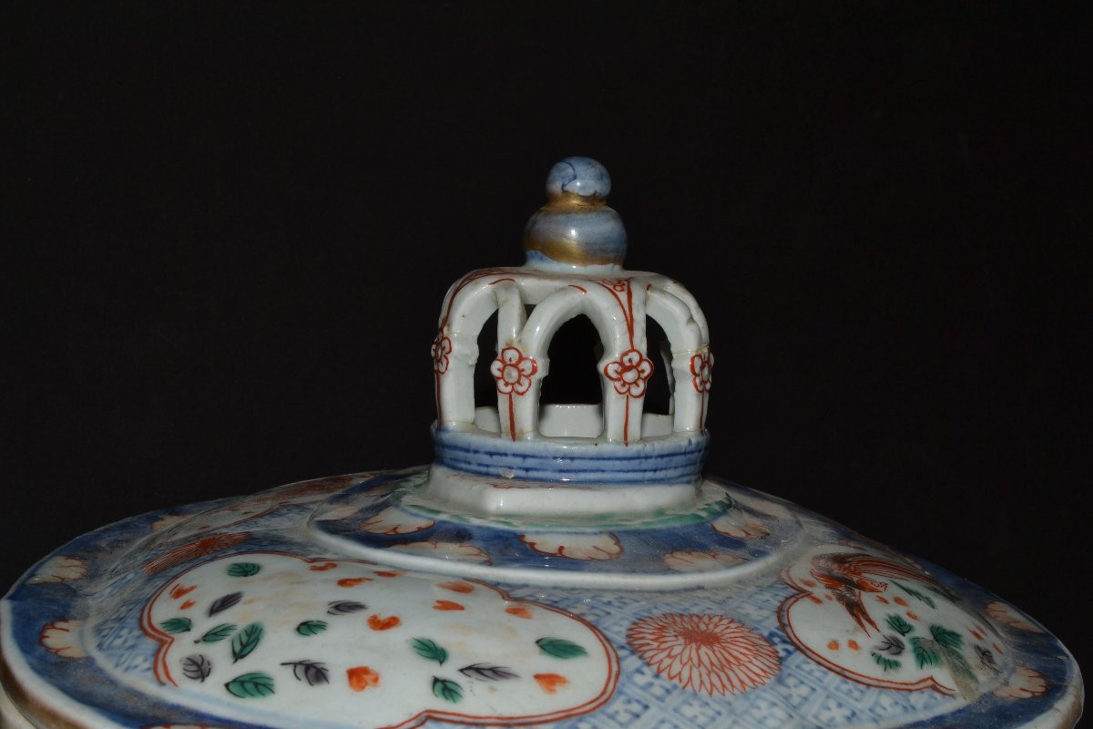 Soupière En Porcelaine d'Arita De Style Imari.japon Période Edo Fin Du 17°siècle. -photo-6