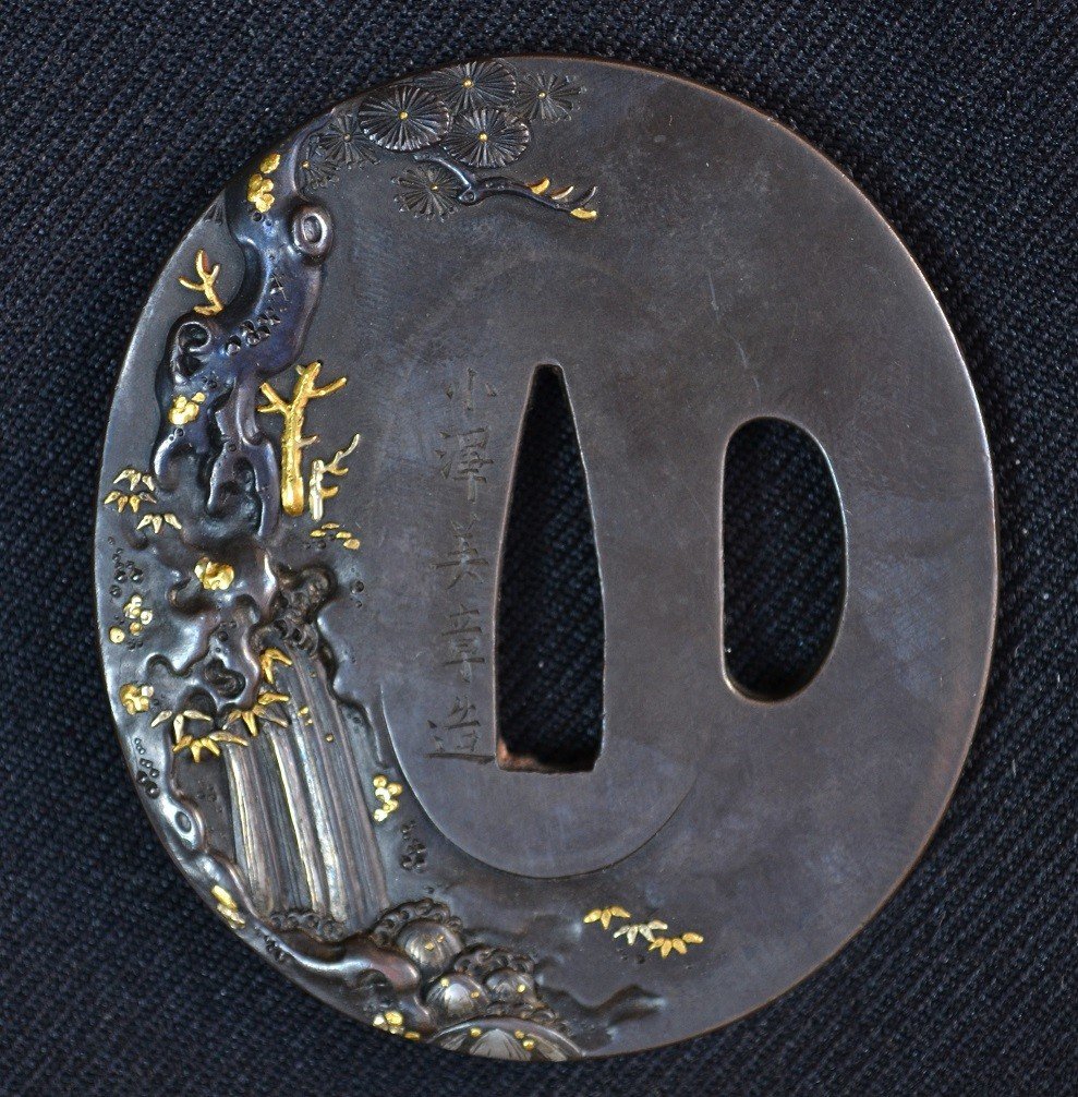 Tsuba En Shakudo Incrustée De Métaux Précieux Par Yoshiaki. Japon Période Edo Fin 18°siècle.-photo-4