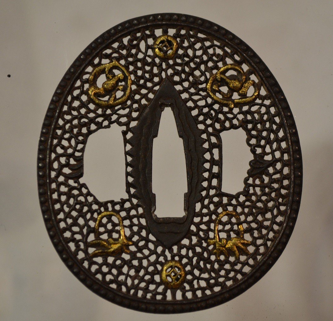 Tsuba En Fer Decoupée De Dragons Dans Le Style Namban. Détail Nunome-zogan.japon Edo 17°siècle.-photo-2