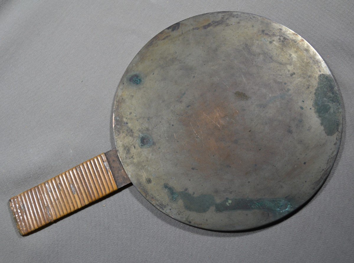 Miroir Japonais En Bronze Coulé Et Argenté.manche En Bambou. Mon Du Clan Tori-o. Edo 19° Siècle-photo-2