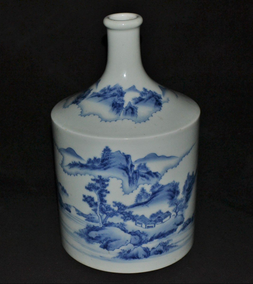 Hard Porcelain Tokkuri From Mikawashi. Decor In Blue Under Cover. Hirado. Japan Edo Period-photo-2