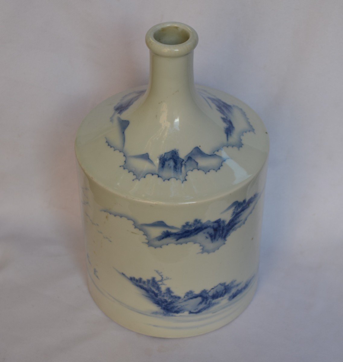 Hard Porcelain Tokkuri From Mikawashi. Decor In Blue Under Cover. Hirado. Japan Edo Period-photo-5