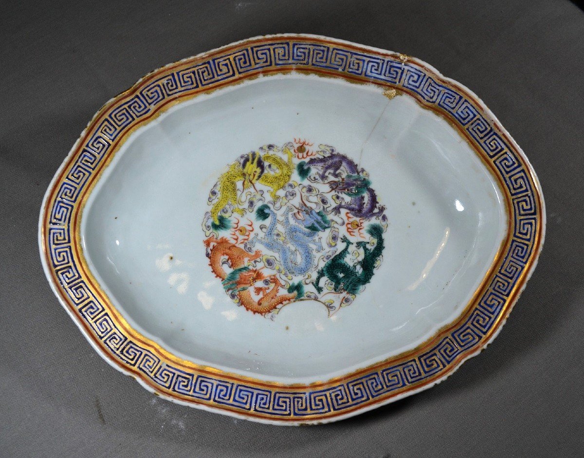 Plat En Porcelaine De Chine Décor De 5 Dragons Et De Perles Sacrées. Dynastie Qing 19° Siècle.-photo-2