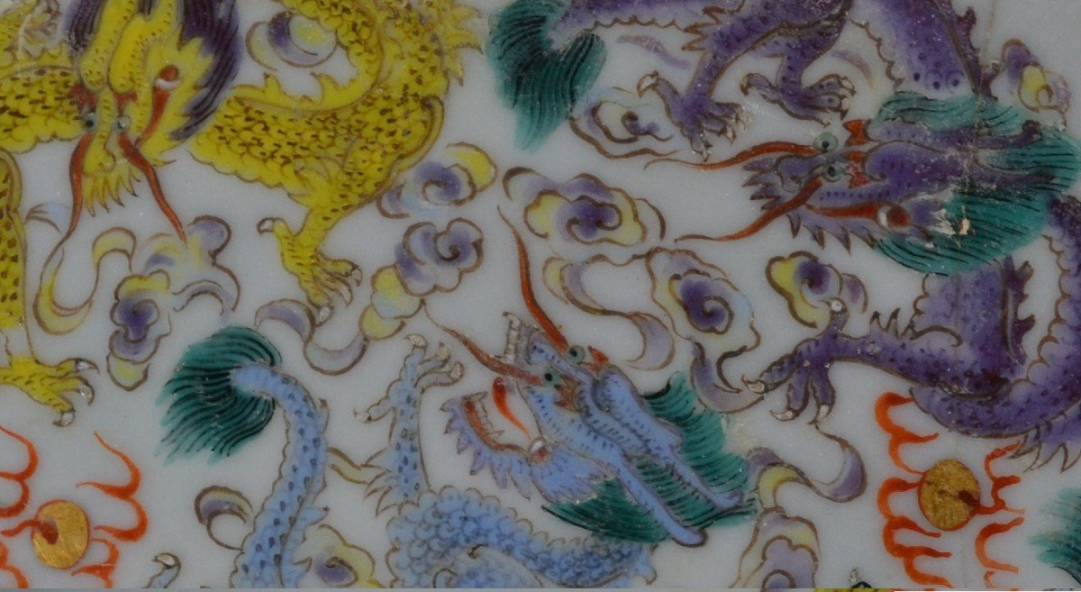 Chinese Porcelain Dish Decorated With 5 Dragons And Sacred Pearls. Qing Dynasty 19th Century.-photo-4