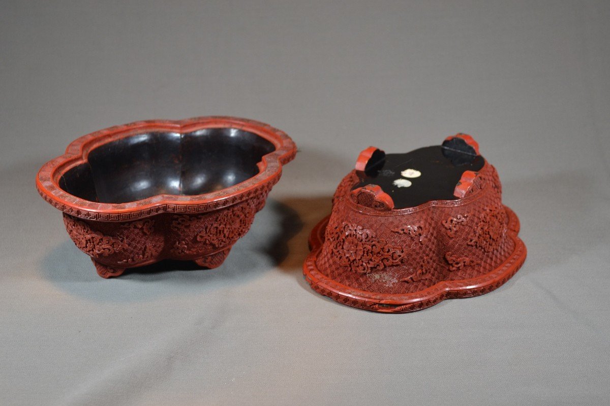 Pair Of Carved Cinnabar Lacquer Cups.china 18th Century.-photo-2