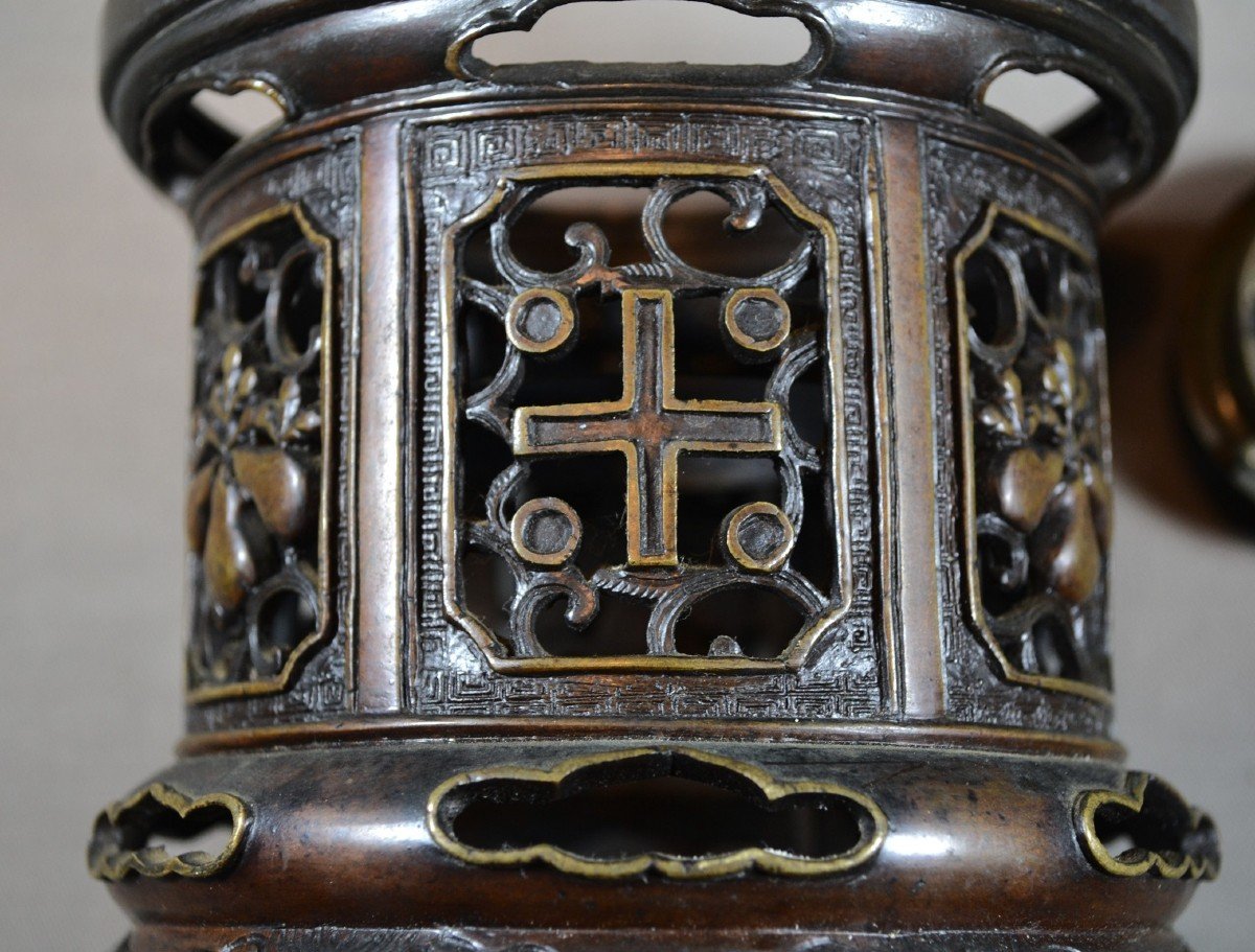 Lanterne à Suspendre En Bronze (tsuri Toro).rare Décor De Croix Chrétienne.japon Période Edo.-photo-6
