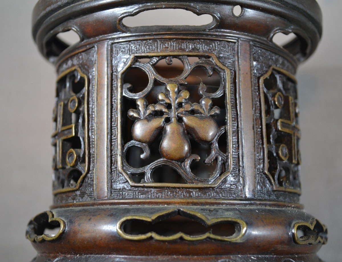 Lanterne à Suspendre En Bronze (tsuri Toro).rare Décor De Croix Chrétienne.japon Période Edo.-photo-8