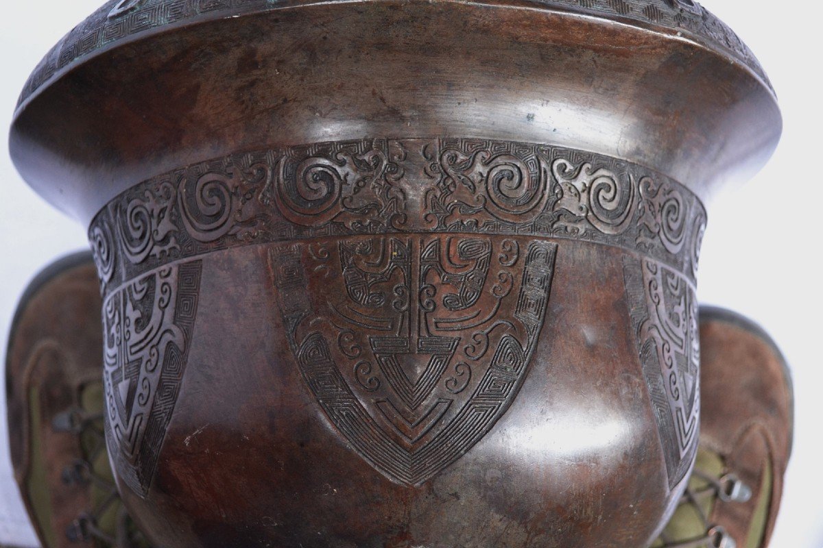 Grand Brûle-parfums Tripode En Bronze Coulé Incrusté d'Argent 19° Siècle.qing Ou Edo.-photo-3