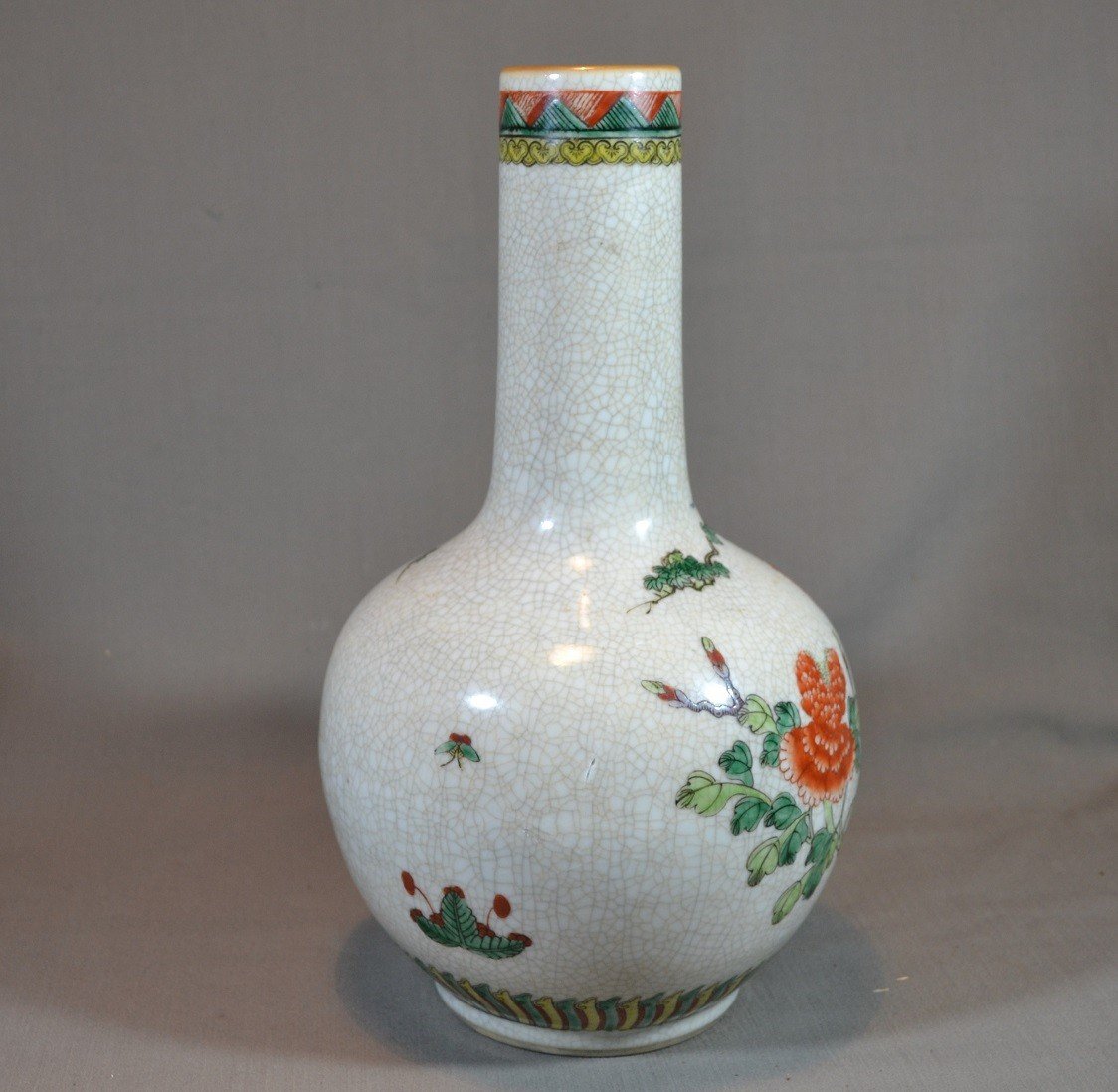 Porcelain Vase. Phoenix Decor On Cream Crackle Background. China Or Japan Circa 1900.-photo-7