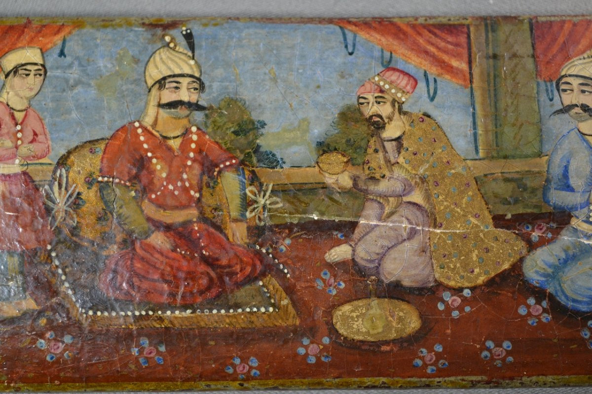 Lacquered Box On Boiled Cardboard. Persian 19th Century. Qajar Dynasty. -photo-3