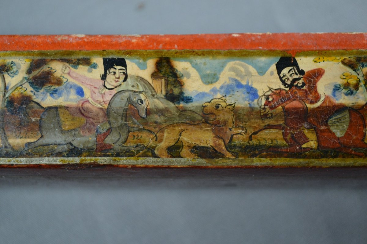 Lacquered Box On Boiled Cardboard. Persian 19th Century. Qajar Dynasty. -photo-4