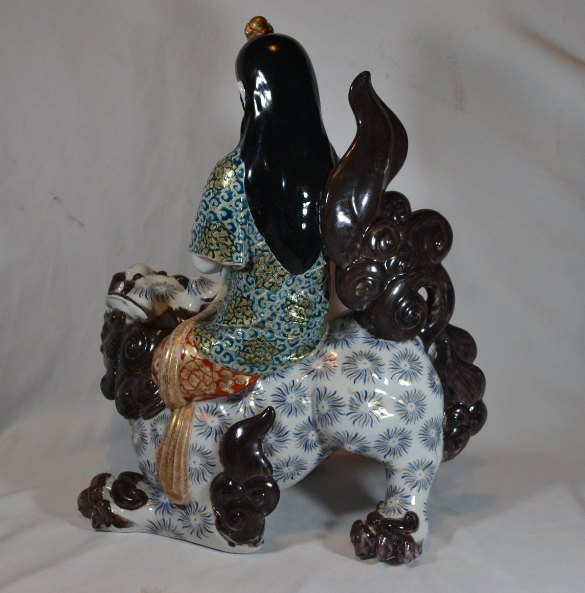 Boddhisatva Monju In Kyushu Porcelain. Japan End Of The 19th Century.-photo-1