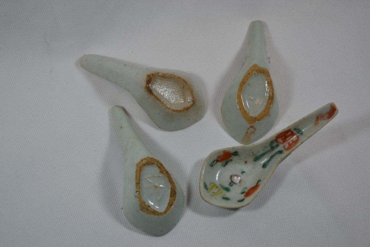 10 Cuillères en porcelaine de chine. Epoque Qing fin 19°siècle.-photo-7