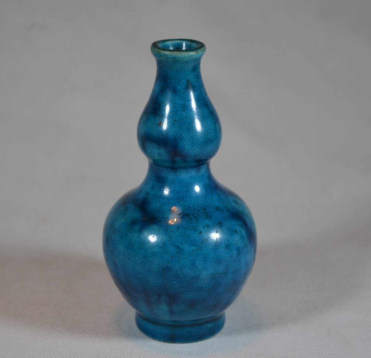 Turquoise Blue Porcelain Gourd Vase. China, 17th Century.-photo-1