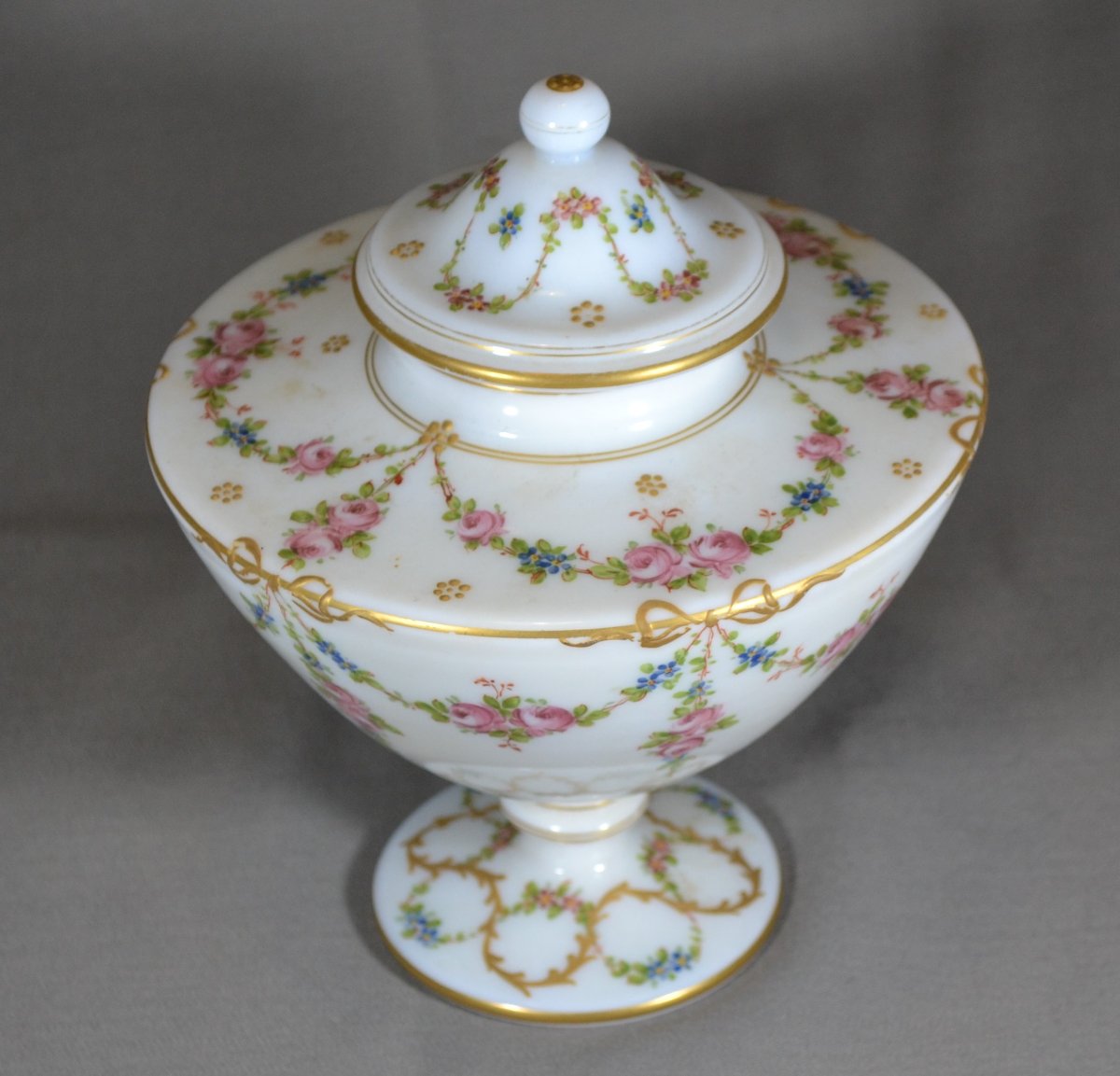 Opaline Urn With Floral Decoration. France, Restoration, Early 19th Century.-photo-3