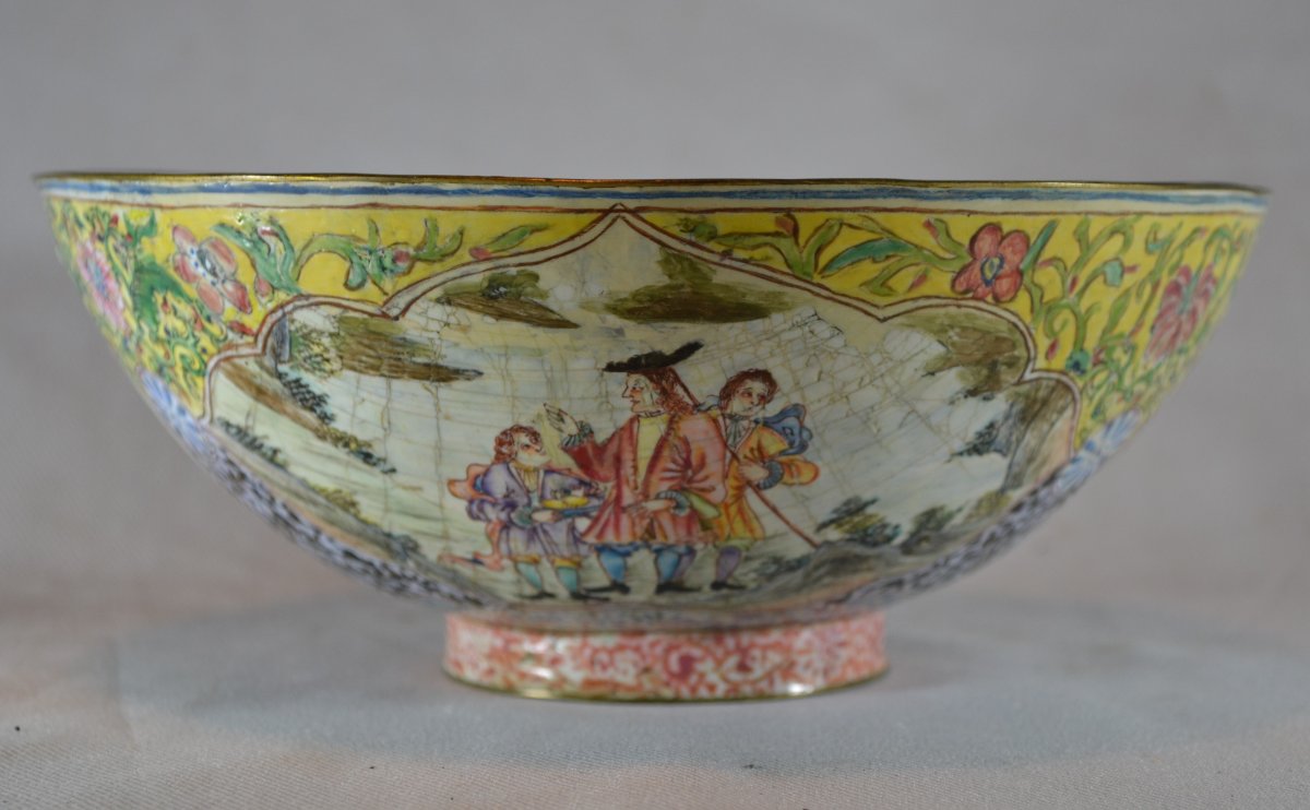 Peking Enamel Bowl. European Decoration. 18th Century China.-photo-7