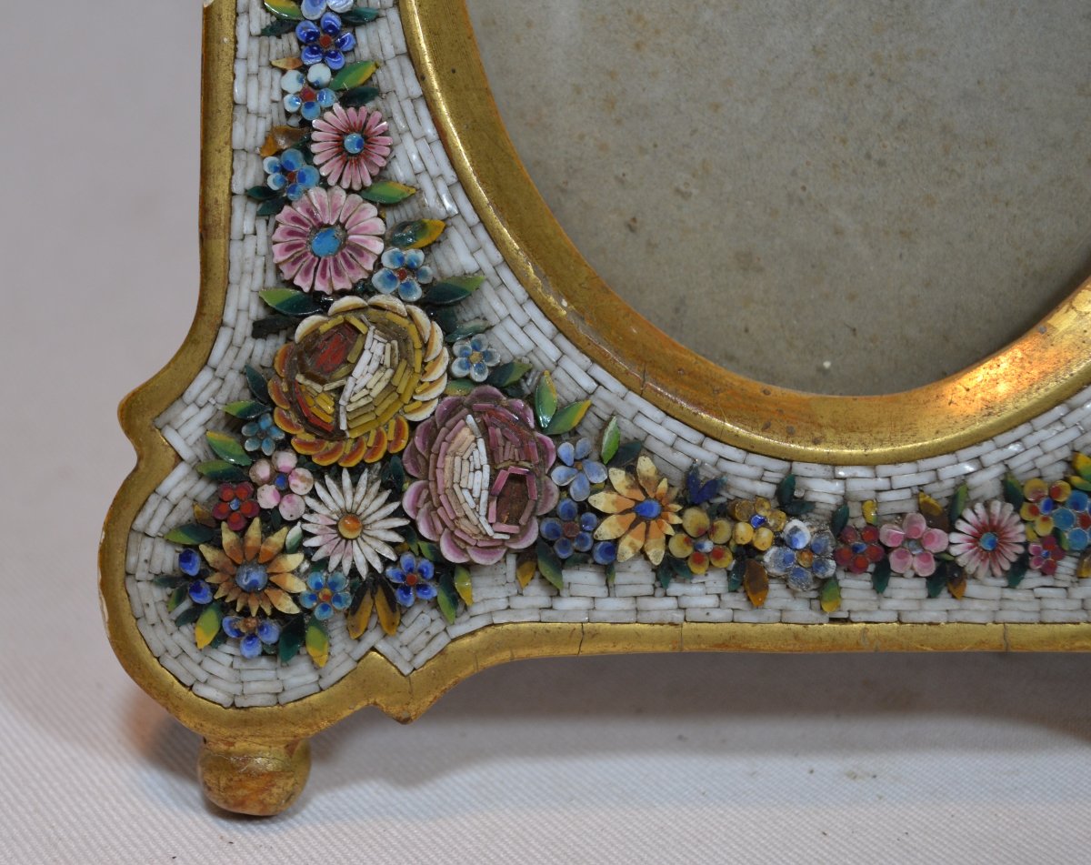 Cadre en bois doré.Micro Mosaique de verre.Venise 19°siècle. -photo-4