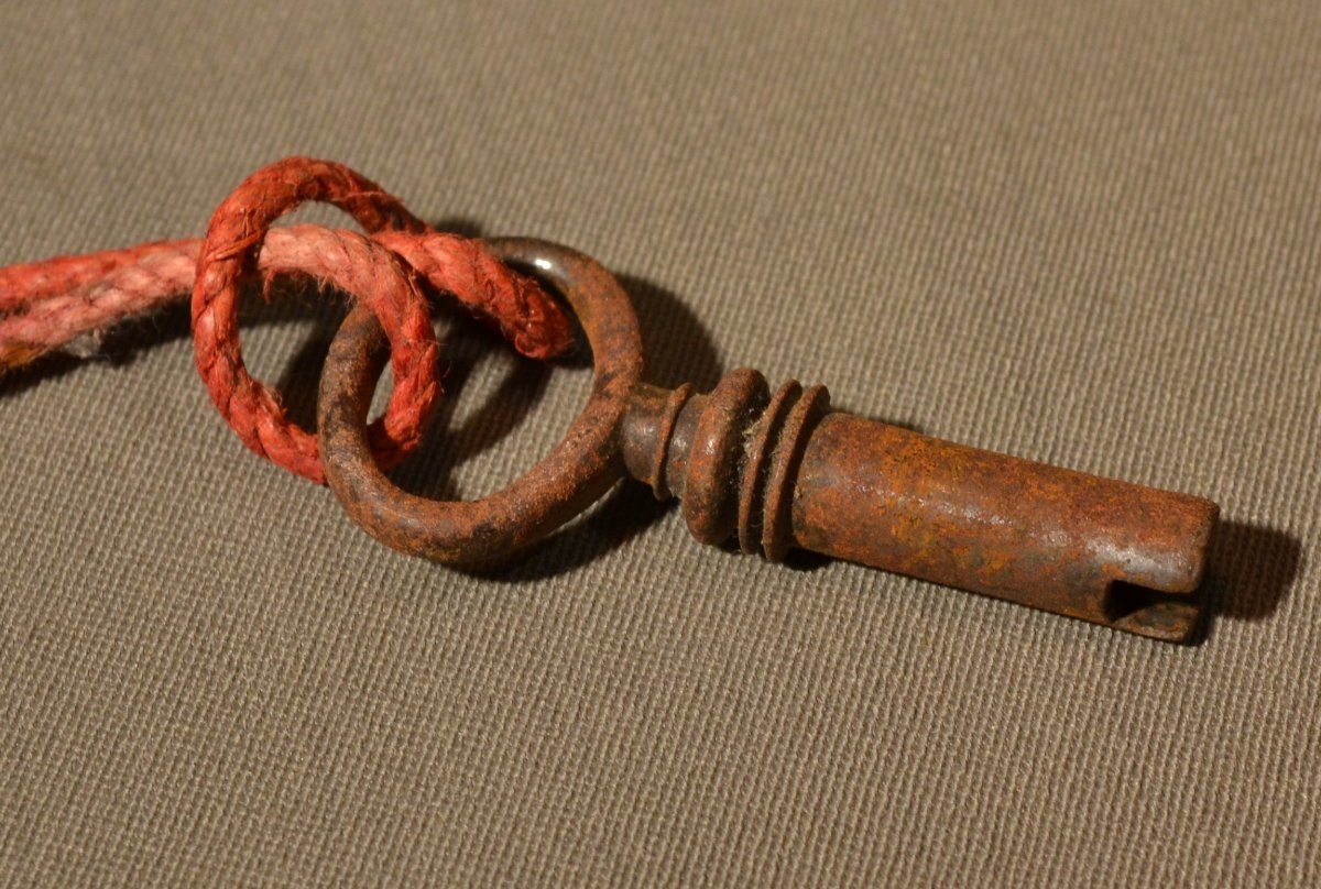 Iron Travel Safe. Europe, 19th Century.-photo-4