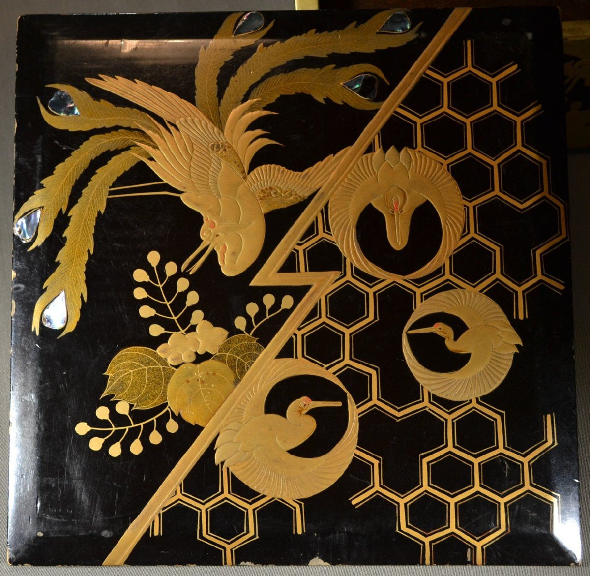 Boite en laque décorée de Phoenix. Japon Meiji-Taisho. -photo-1