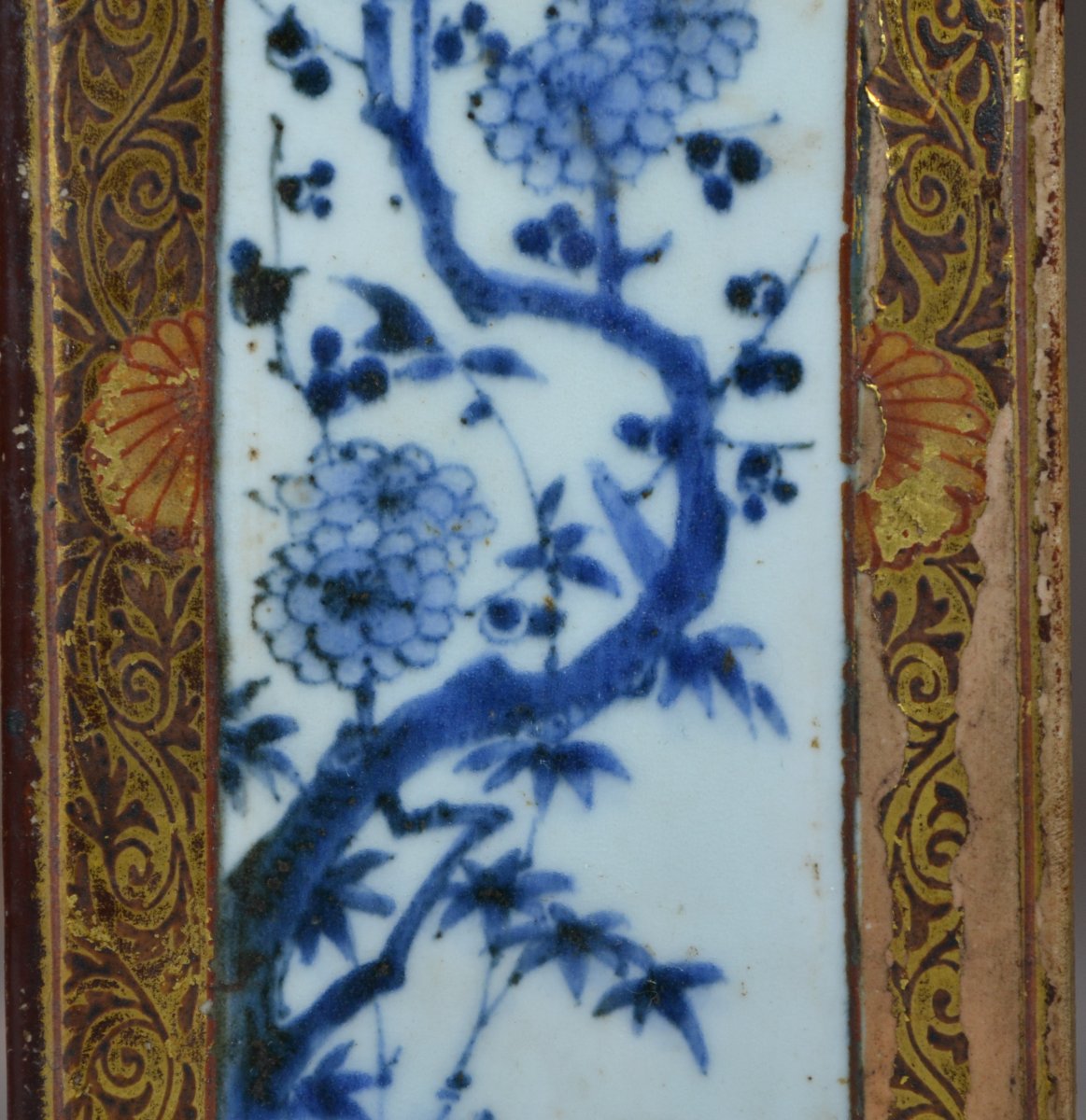 Tokkuri en porcelaine, décor en bleu sous couverte. Partiellement laqué. Japon fin 17°siècle-photo-5