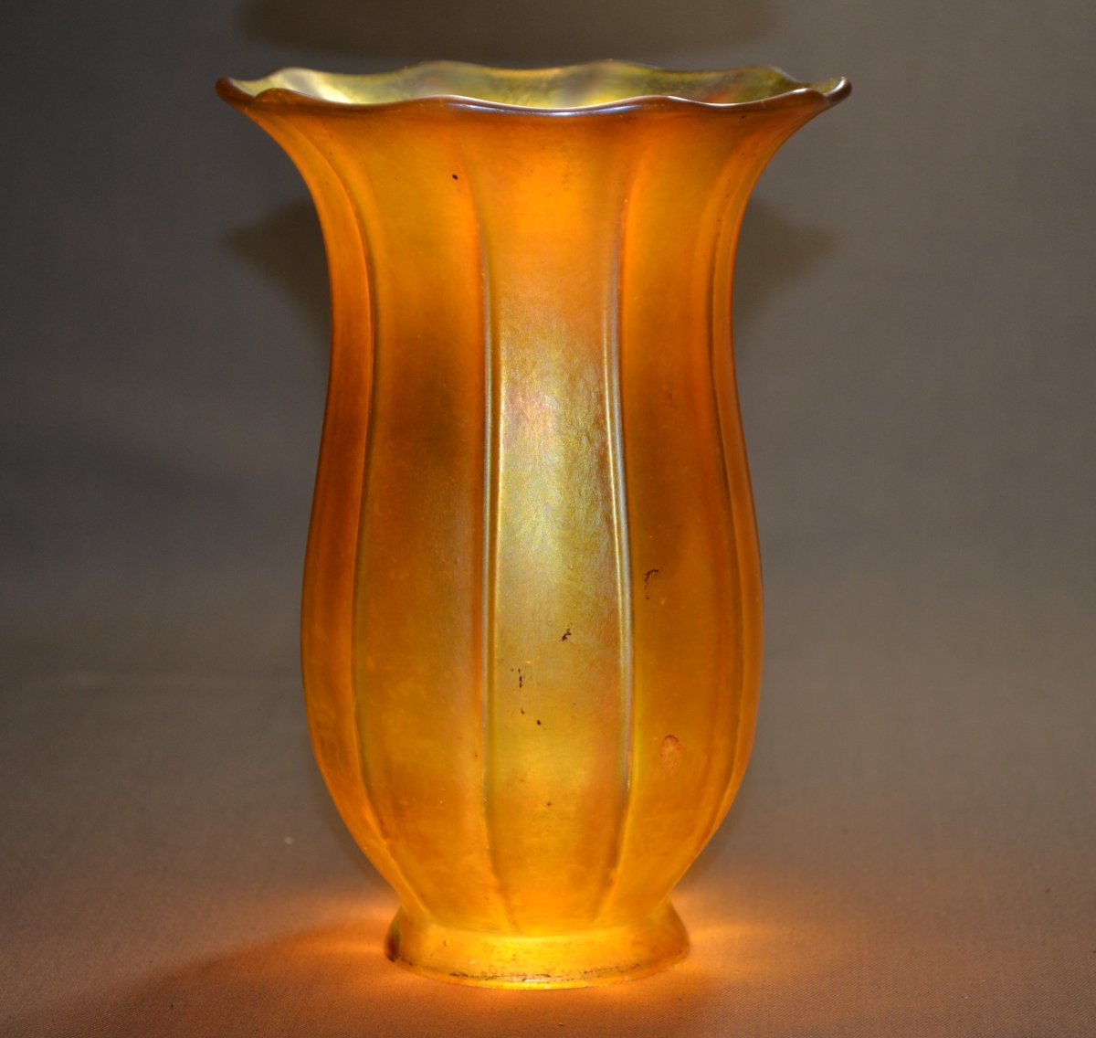 Tiffany Studios – Tulipe Favrile dorée, signée 1900-photo-3
