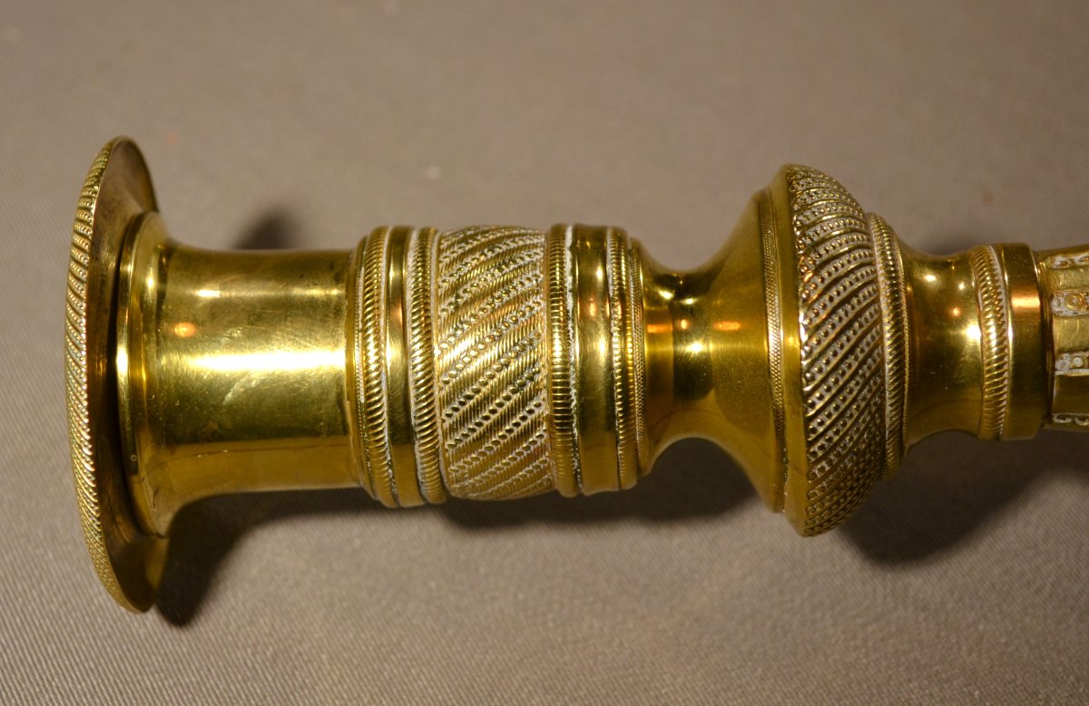 Pair Of Bulbous Gilt Bronze Candlesticks. France, Early 19th Century. Louis XVIII, Charles X-photo-4