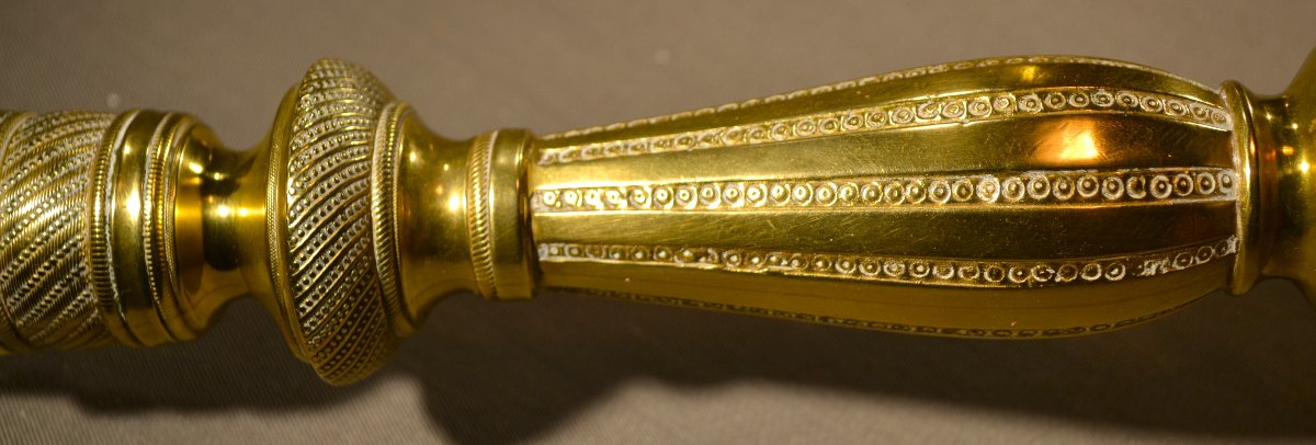 Pair Of Bulbous Gilt Bronze Candlesticks. France, Early 19th Century. Louis XVIII, Charles X-photo-3