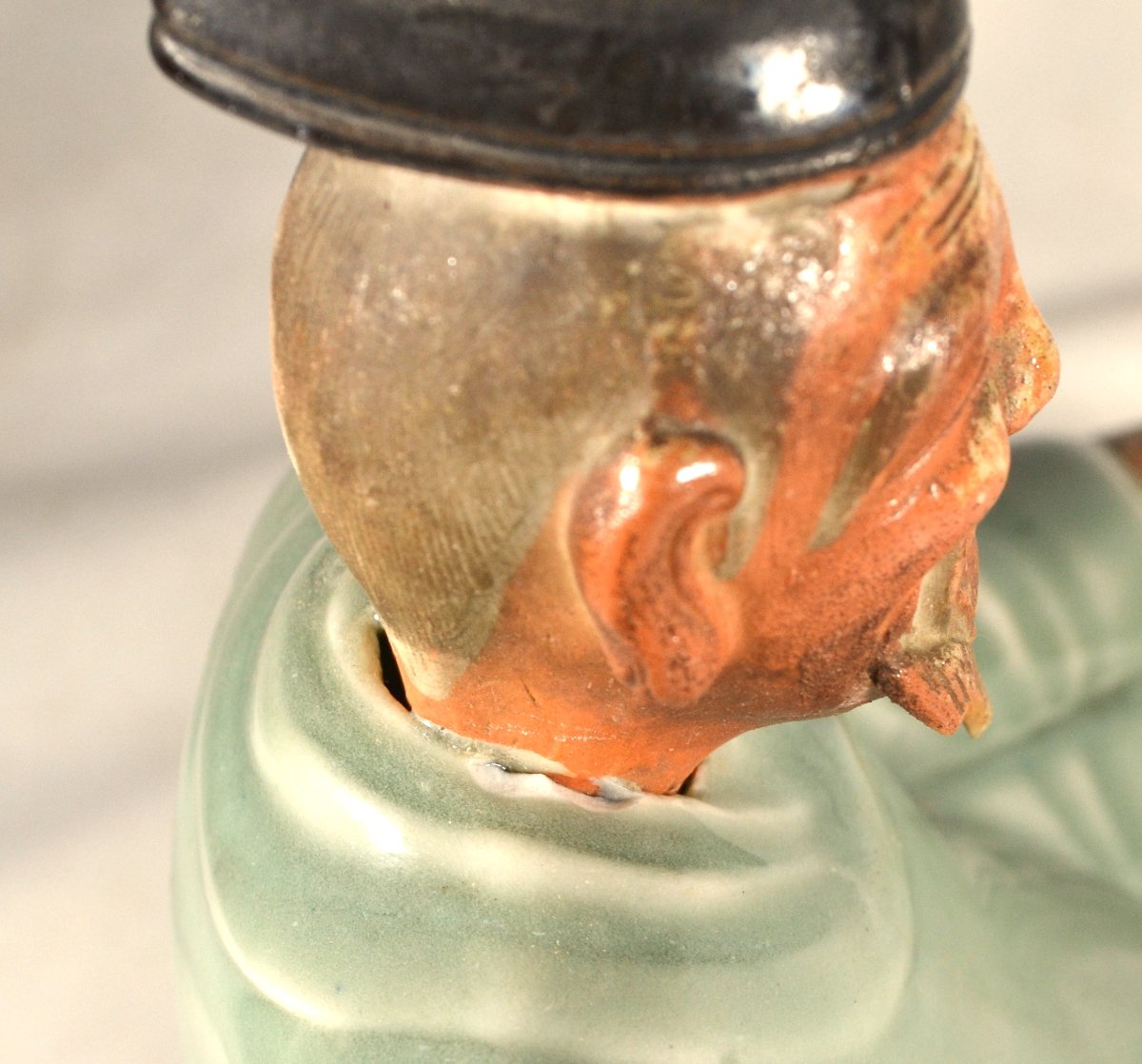 The Poet Kakinomoto In Celadon Porcelain By Kamesuke. Hyogo Region, Japan, Circa 1800.   -photo-7