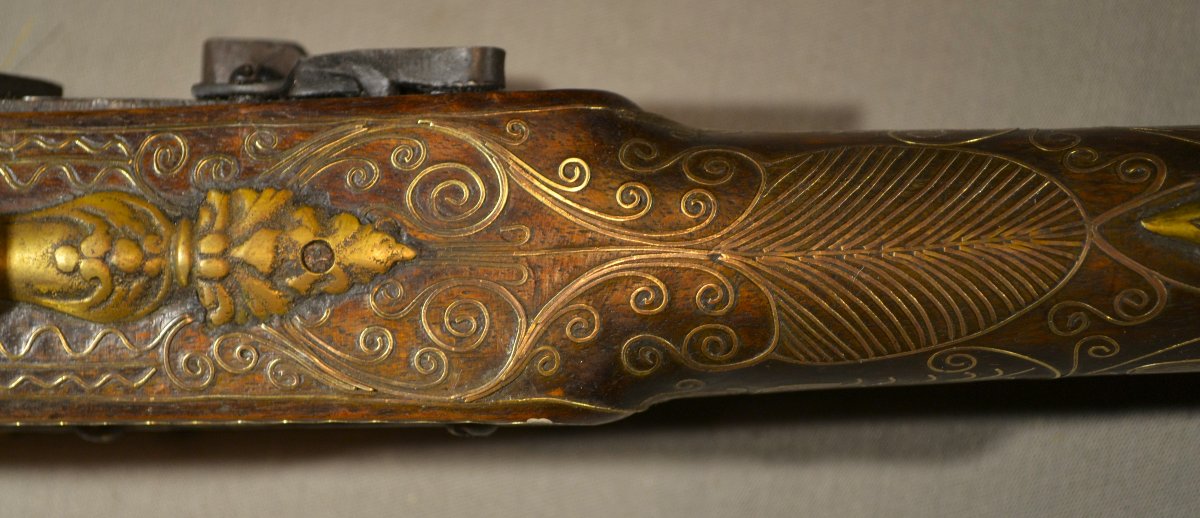 Fusil à silex incrusté d'argent. Empire Ottoman vers 1800. -photo-3