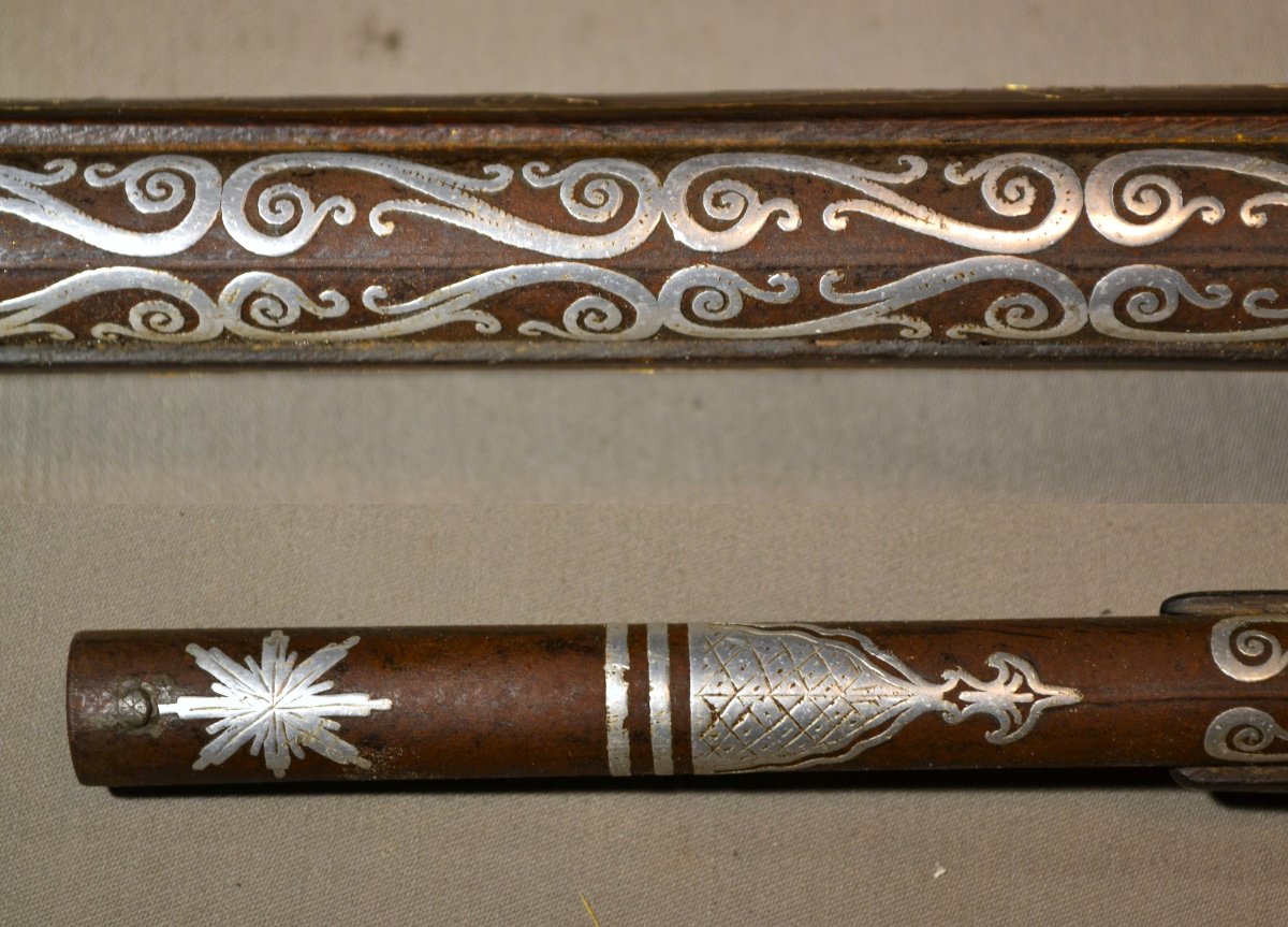 Fusil à silex incrusté d'argent. Empire Ottoman vers 1800. -photo-4