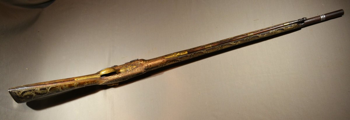 Fusil à silex incrusté d'argent. Empire Ottoman vers 1800. -photo-8