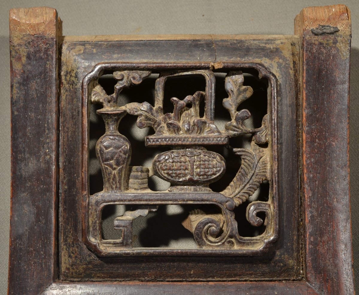 Dossier de fauteuil en bois laqué. Chine 18°siècle.-photo-3