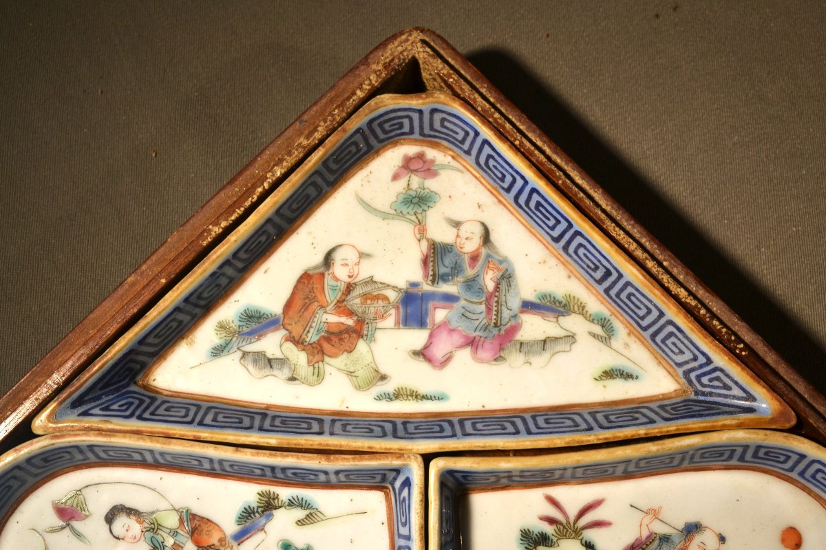 Chinese Porcelain Service In Its Box. Qing Dynasty. 19th Century. -photo-5