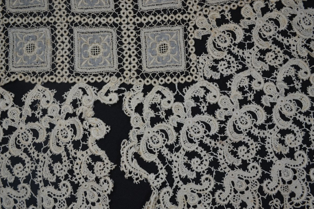 Large Needle Lace Collar. France Or Italy, 17th Century. -photo-1