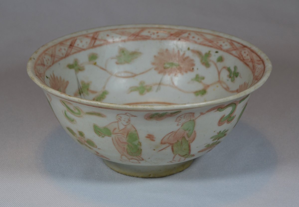 Enamelled Porcelain Bowl. China, 16th Century.-photo-4