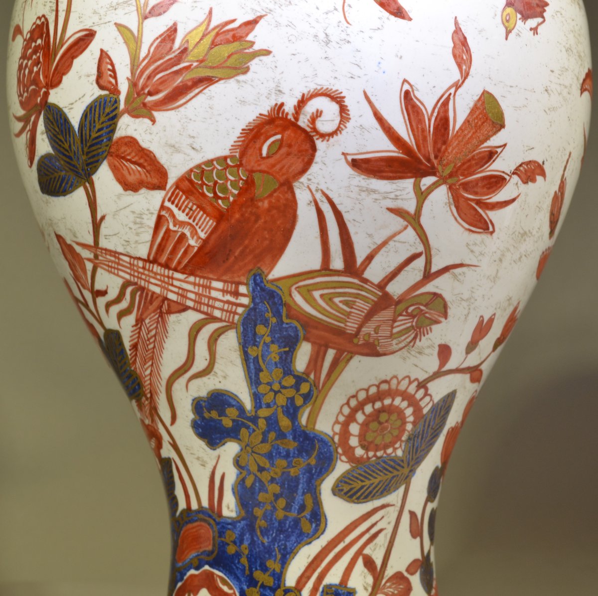 Pair Of Covered Earthenware Vases. Holland, 18th Century, Delft. Apk Mark. -photo-3