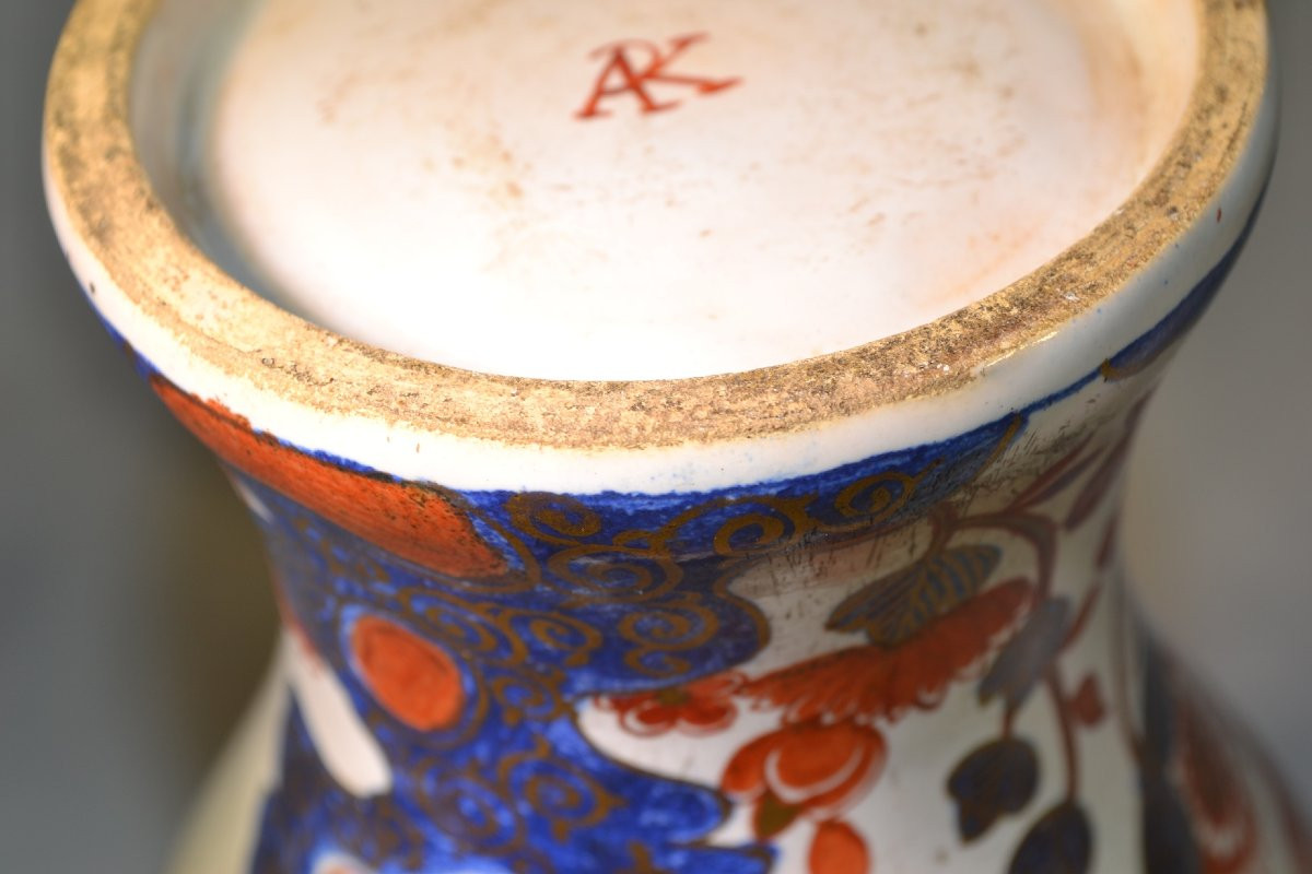 Pair Of Covered Earthenware Vases. Holland, 18th Century, Delft. Apk Mark. -photo-6