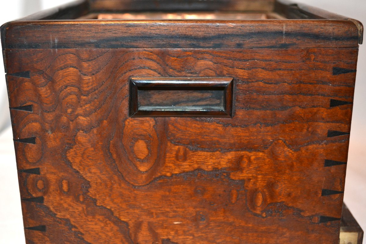 Hibachi ou Jardinière en bois et cuivre. Japon période Taisho vers 1930. -photo-3