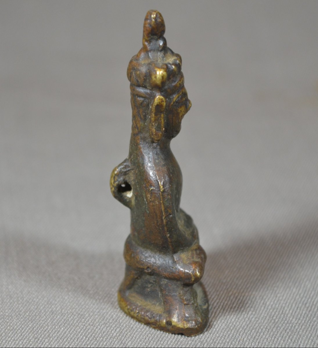 Bouddha-pendentif en bronze. Sud-est asiatique. Laos Cambodge 15°-16° siècle.-photo-2