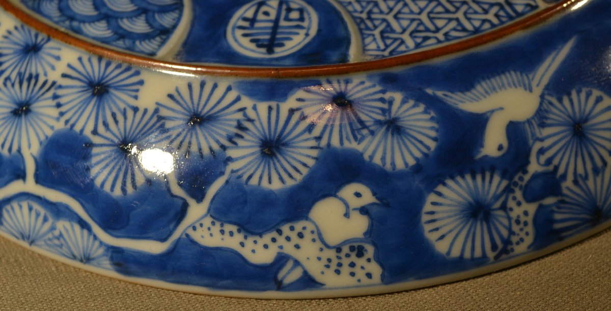 Shonzhui. Covered Bowl Decorated With The Three Friends In Blue. China, 17th Century. Kangxi Transition Period.-photo-2