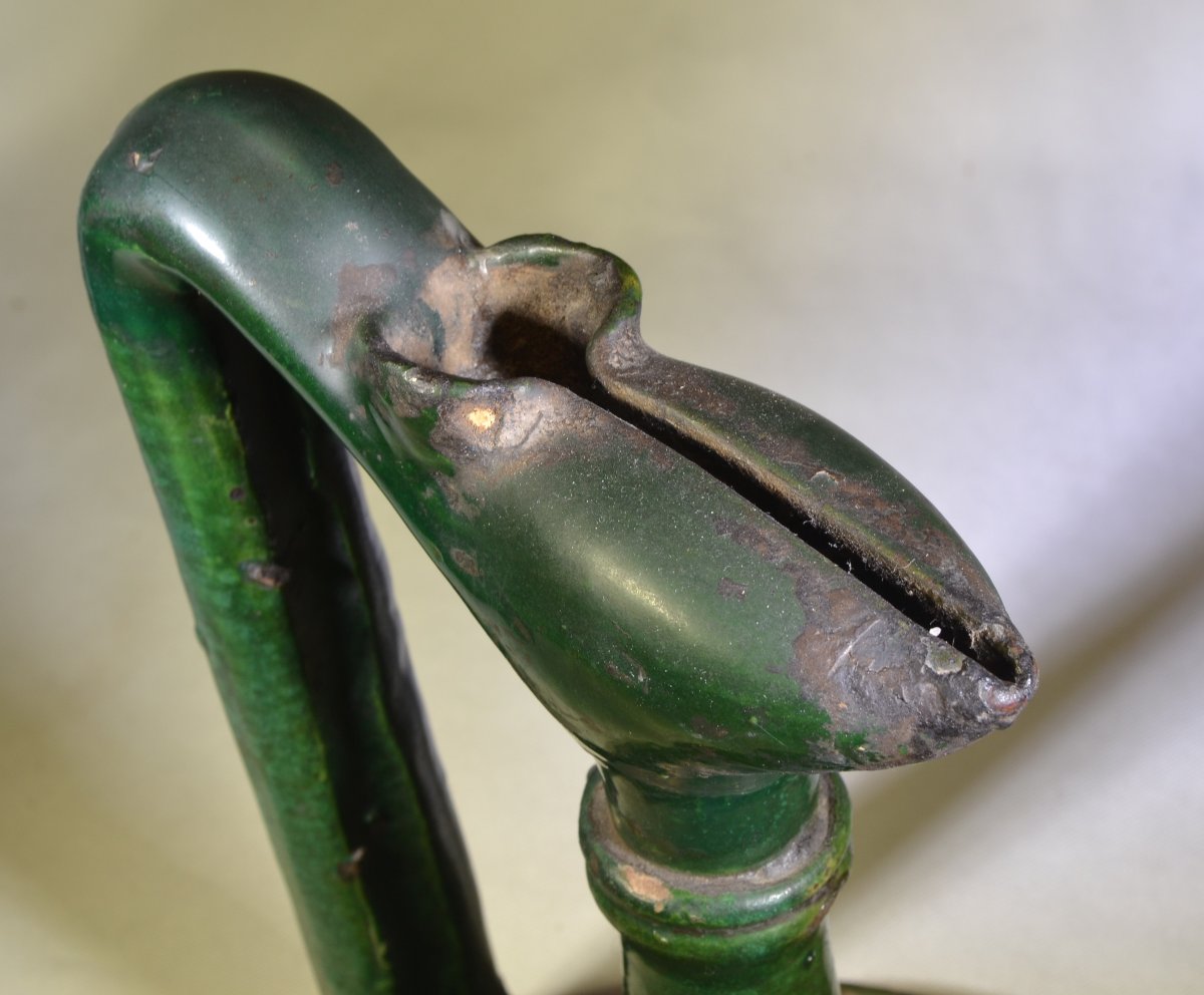 Green Glazed Earthenware Oil Lamp. Morocco, 19th Century.-photo-2