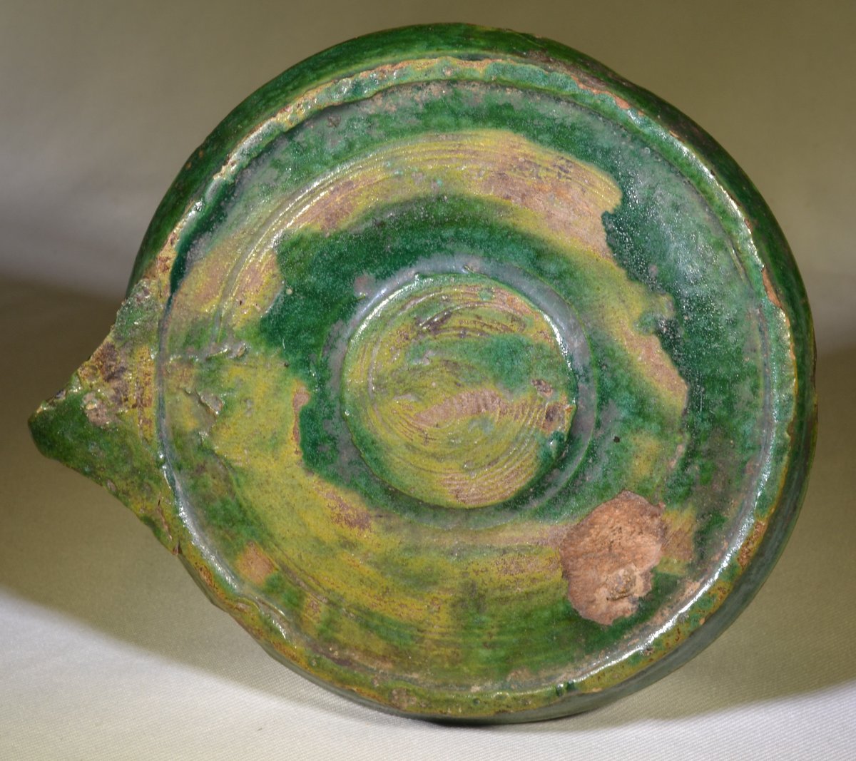 Green Glazed Earthenware Oil Lamp. Morocco, 19th Century.-photo-3