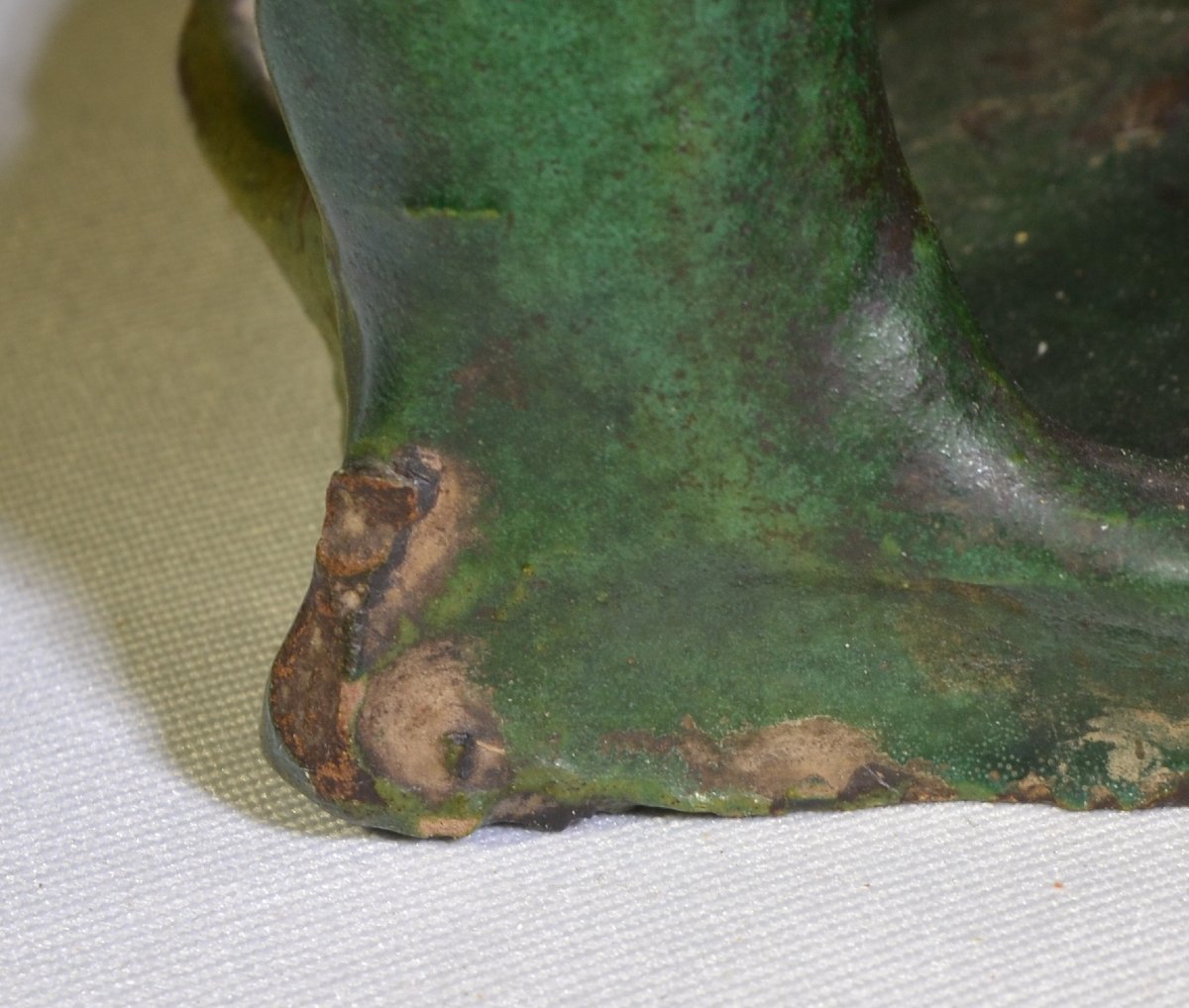 Green Glazed Earthenware Oil Lamp. Morocco, 19th Century.-photo-4