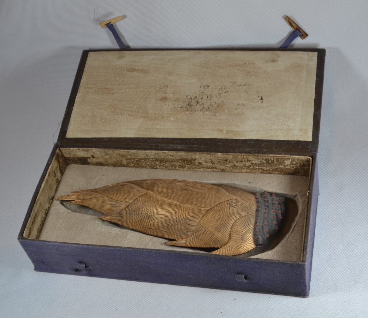 Bamboo Shoot In Gold Ink. China, Qing Period, 18th-19th Century. -photo-2