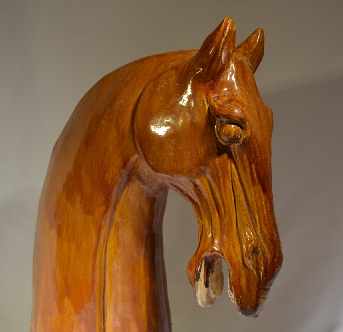Glazed Terracotta Horse Head. Tang Style Copy. 1960s.-photo-5