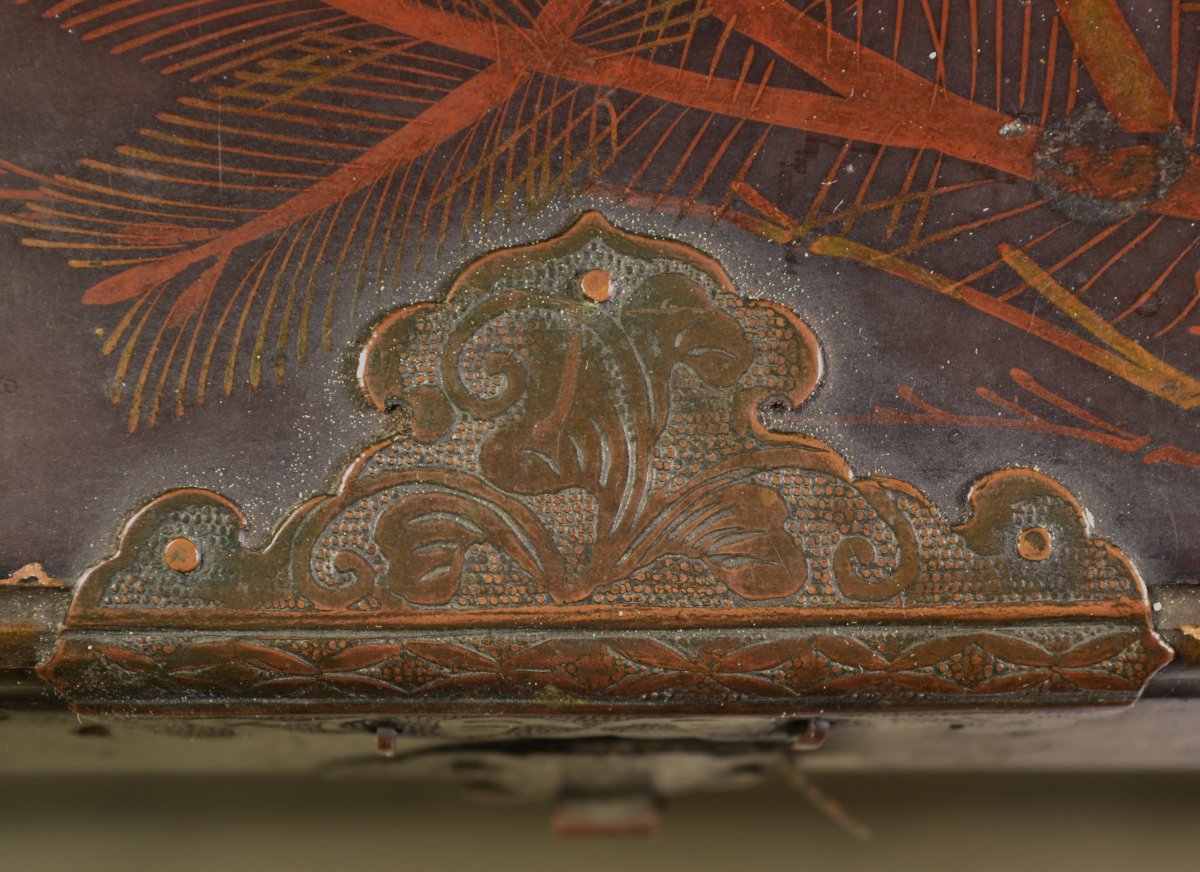Lacquered Wooden Box. Namban, Late Muromachi Period. Japan, 16th Century. -photo-7