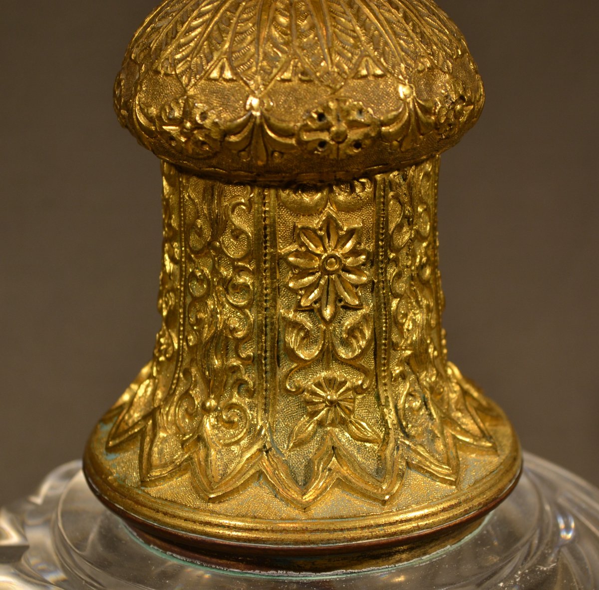 Water Pipe (huqqa) In Gilded Copper And Cut Crystal. India 19th Century Or Earlier.-photo-2