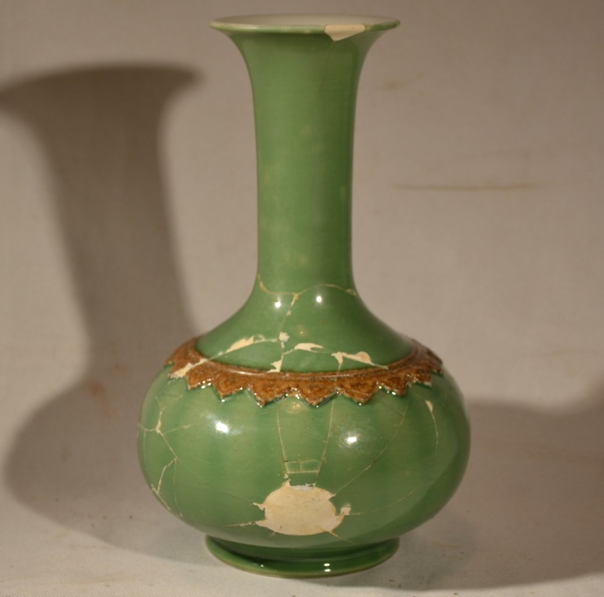 Vase en porcelaine émaillé vert et brun. Chine 18° siècle. Règne de Kangxi.-photo-6