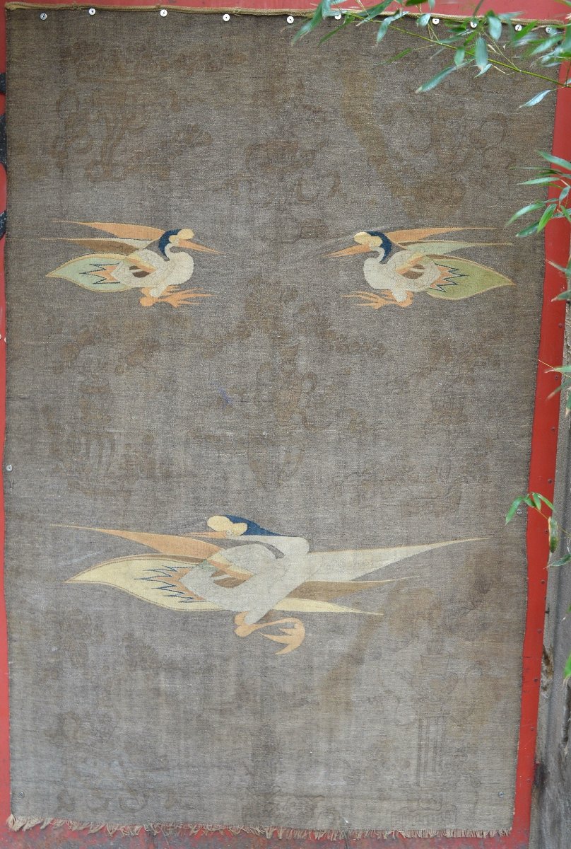 Tapisserie en laine à décor de grues. Chine 19° siècle. -photo-2